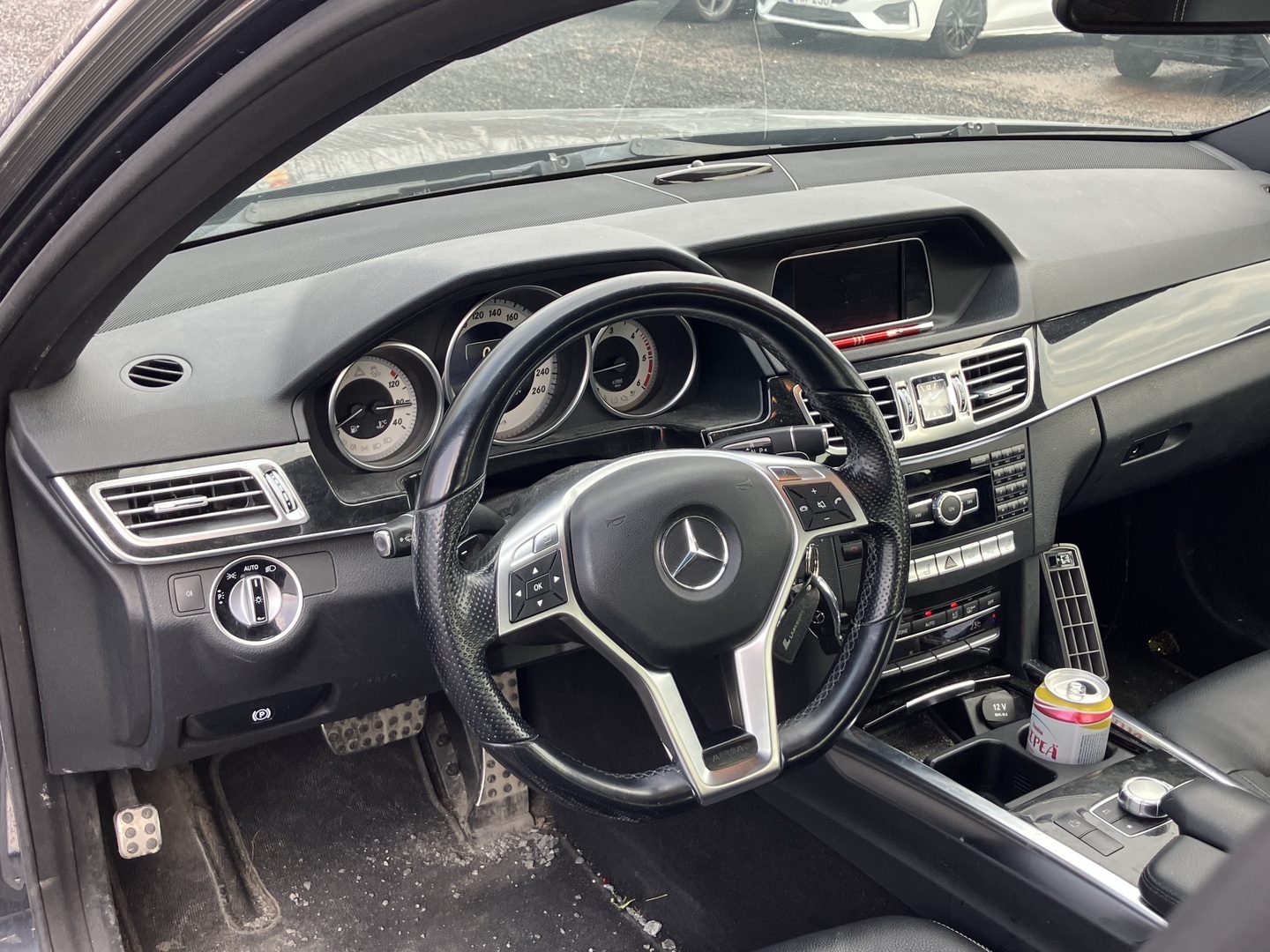 MERCEDES-BENZ E 2013