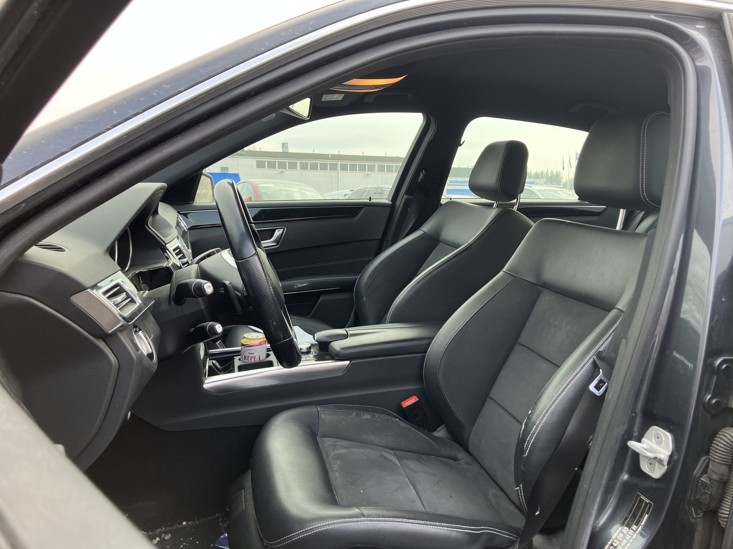 MERCEDES-BENZ E 2013