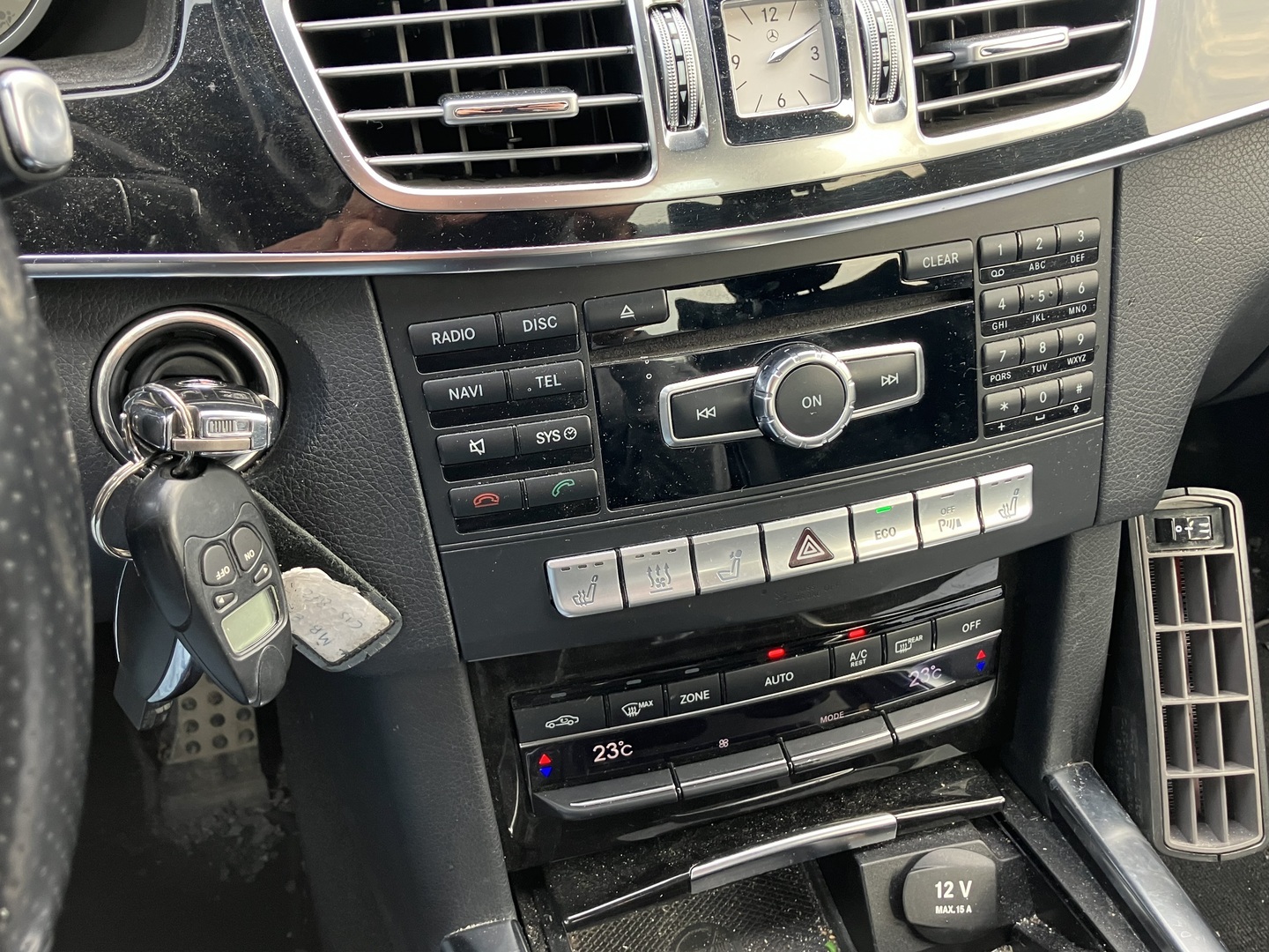 MERCEDES-BENZ E 2013