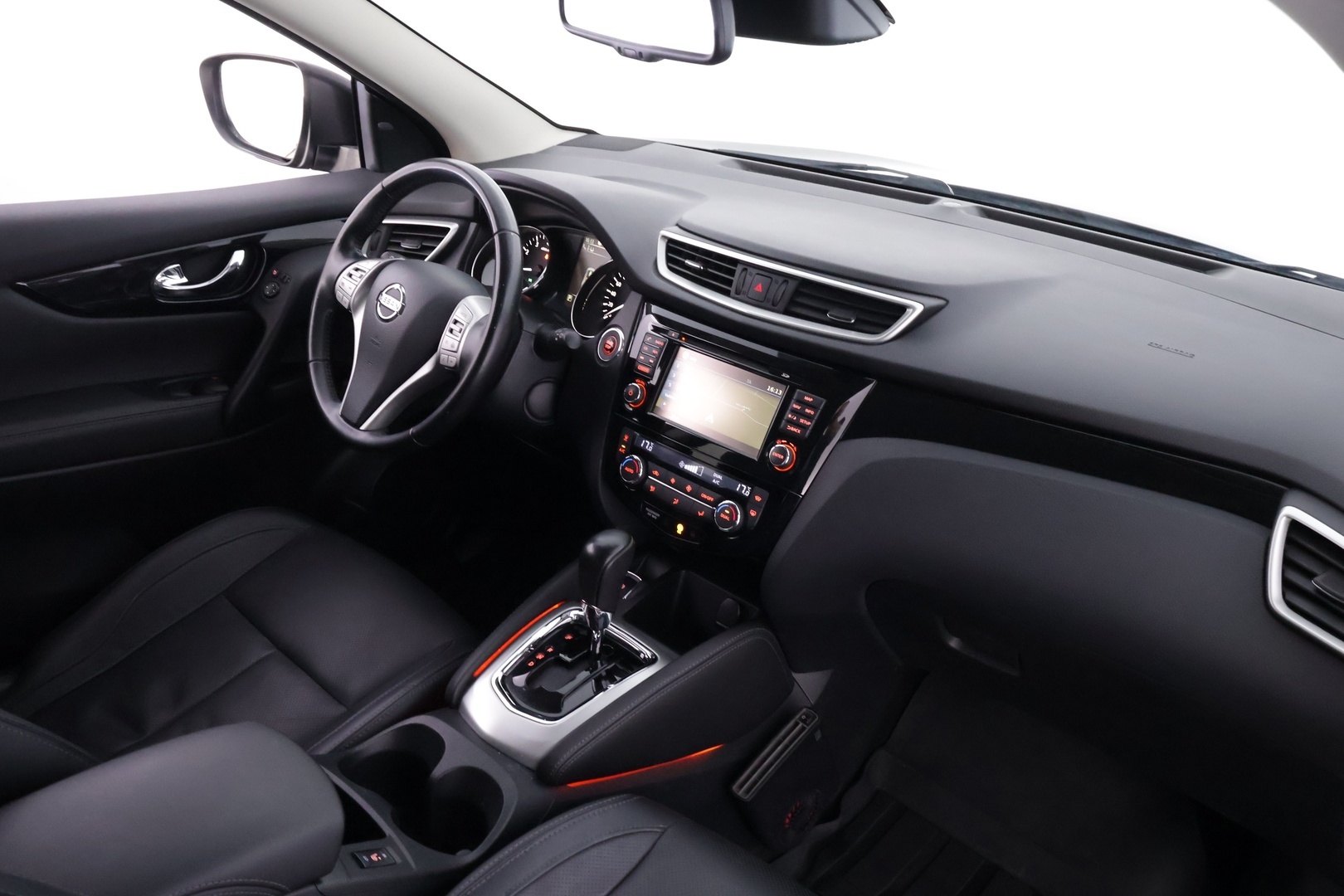 NISSAN Qashqai 2016