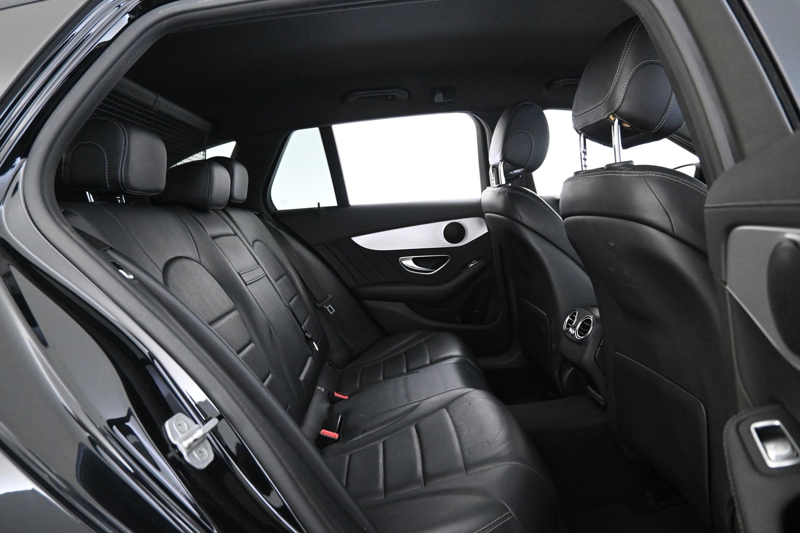 MERCEDES-BENZ C 2015