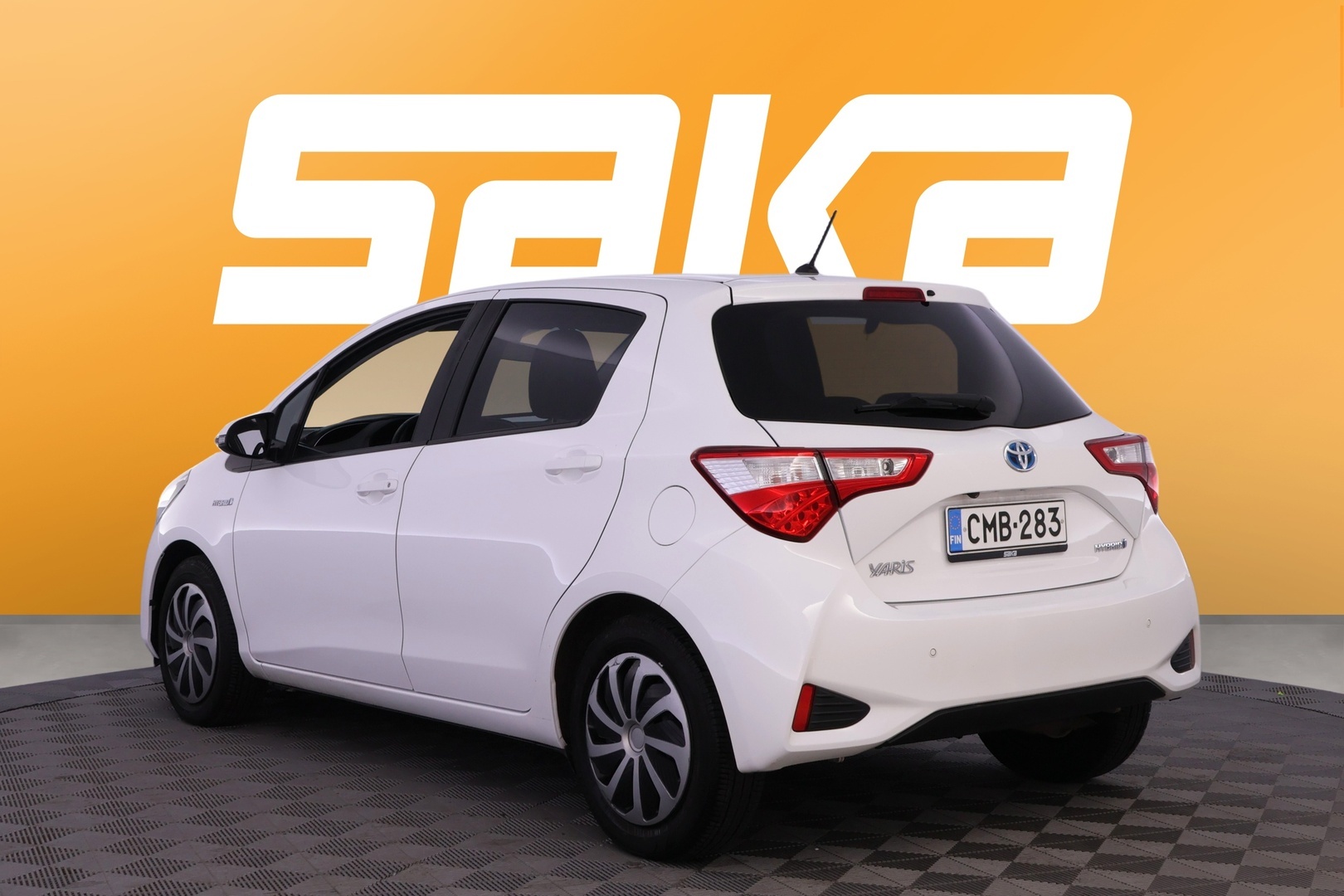 TOYOTA Yaris 2019