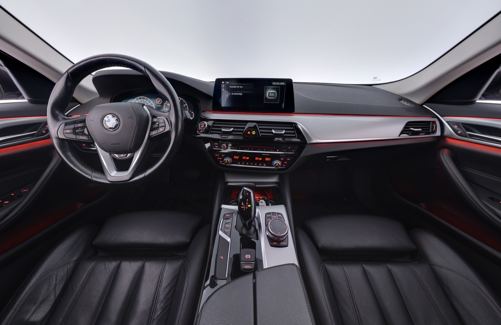 BMW 518 2019