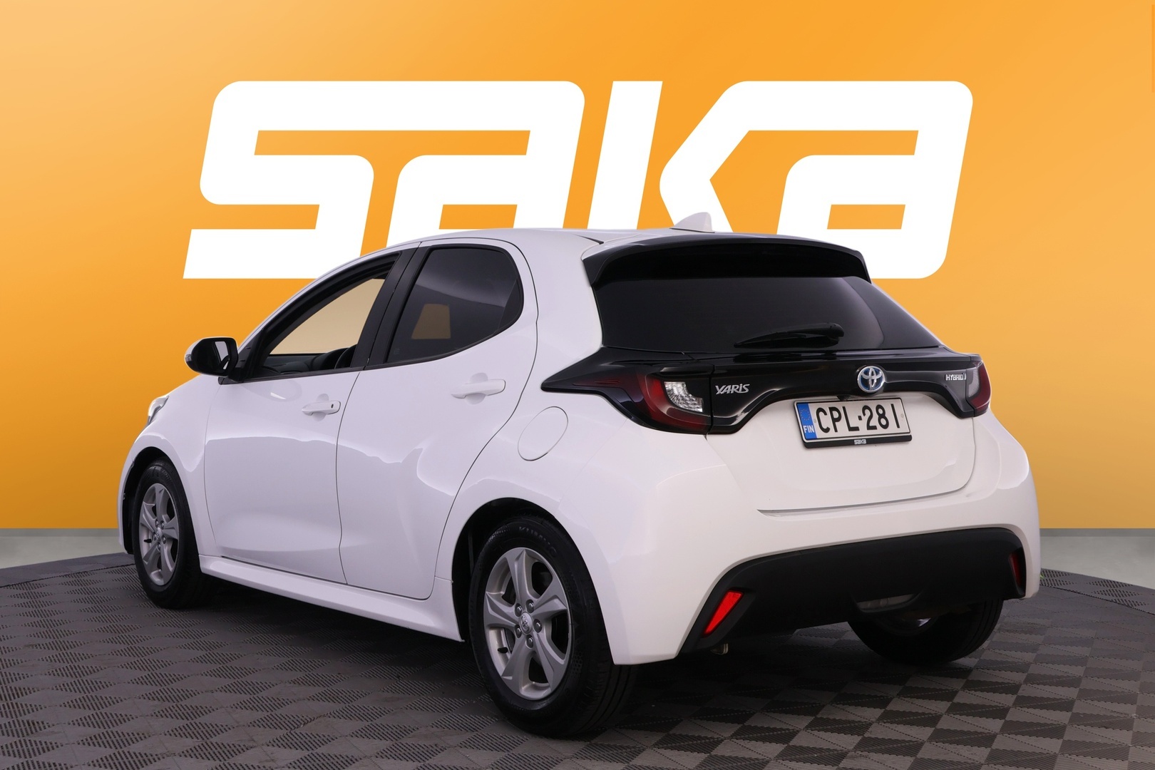 TOYOTA Yaris 2021