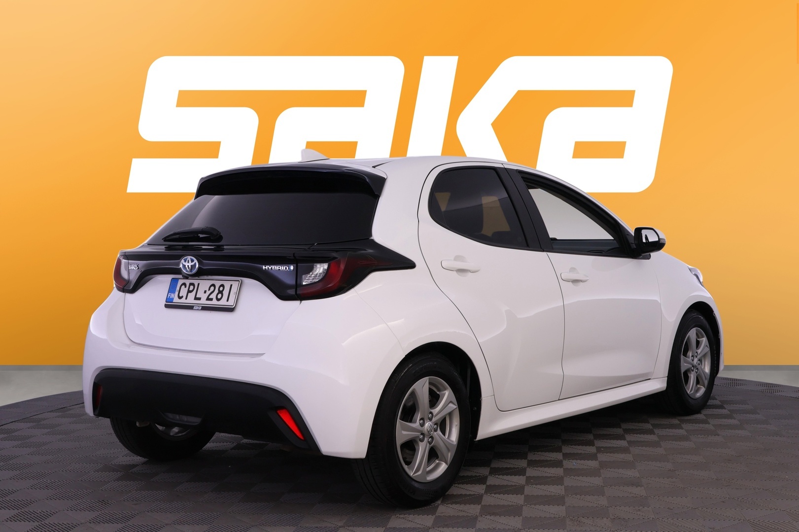 TOYOTA Yaris 2021