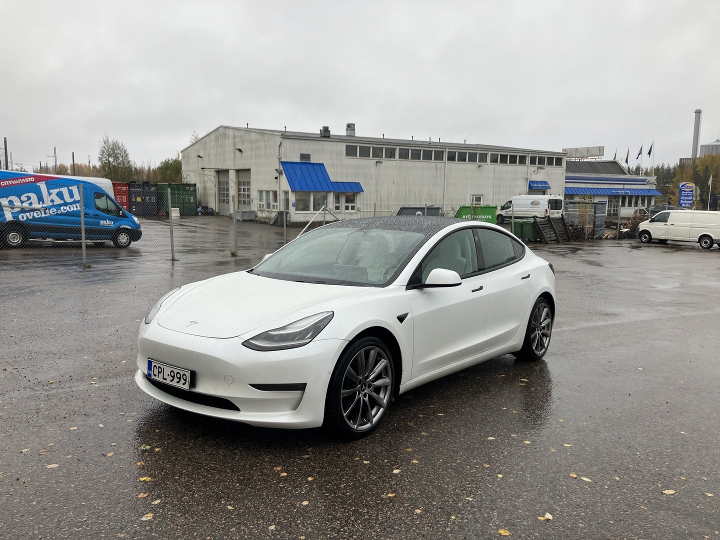 TESLA Model 3 2021