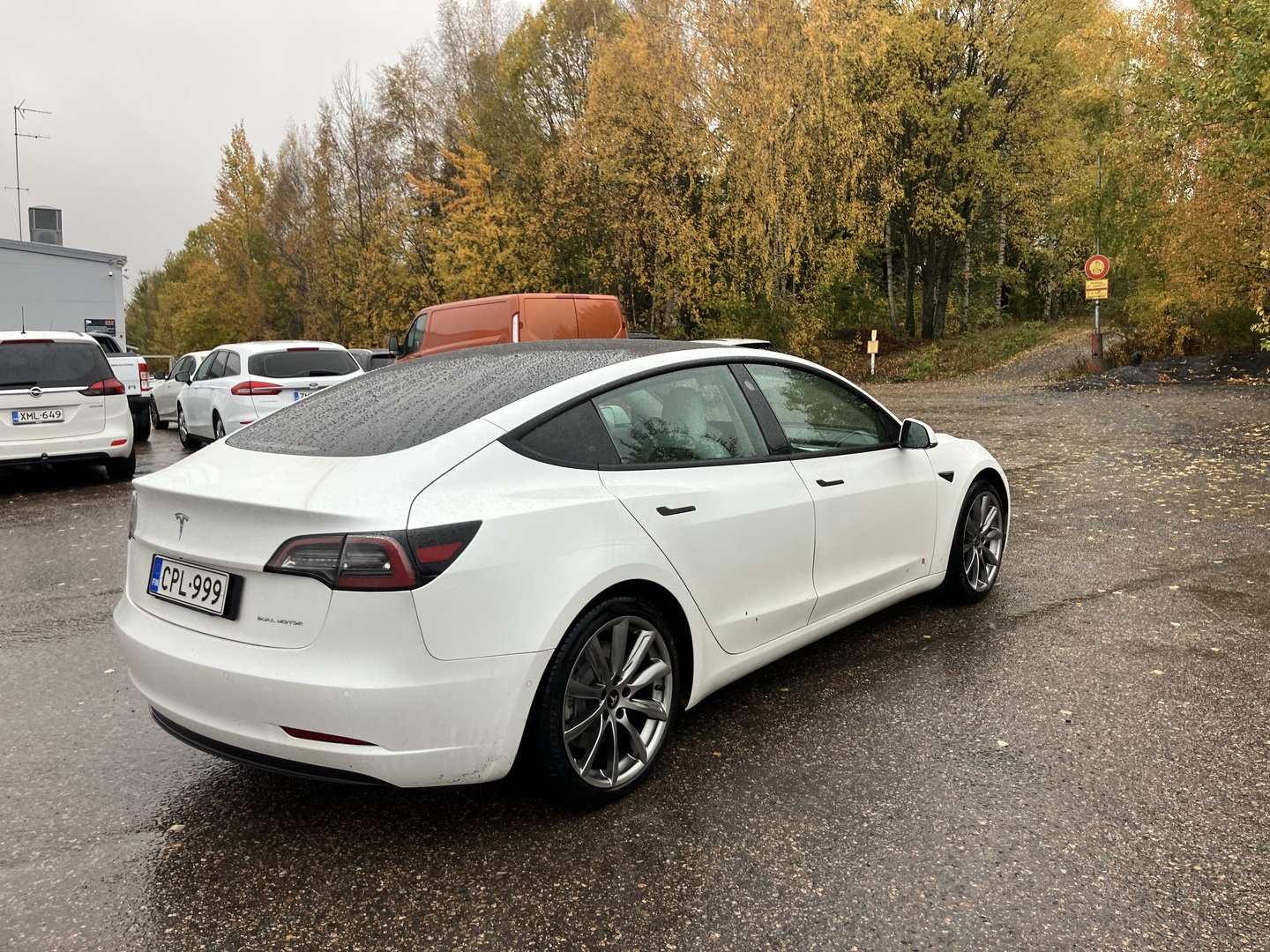 TESLA Model 3 2021
