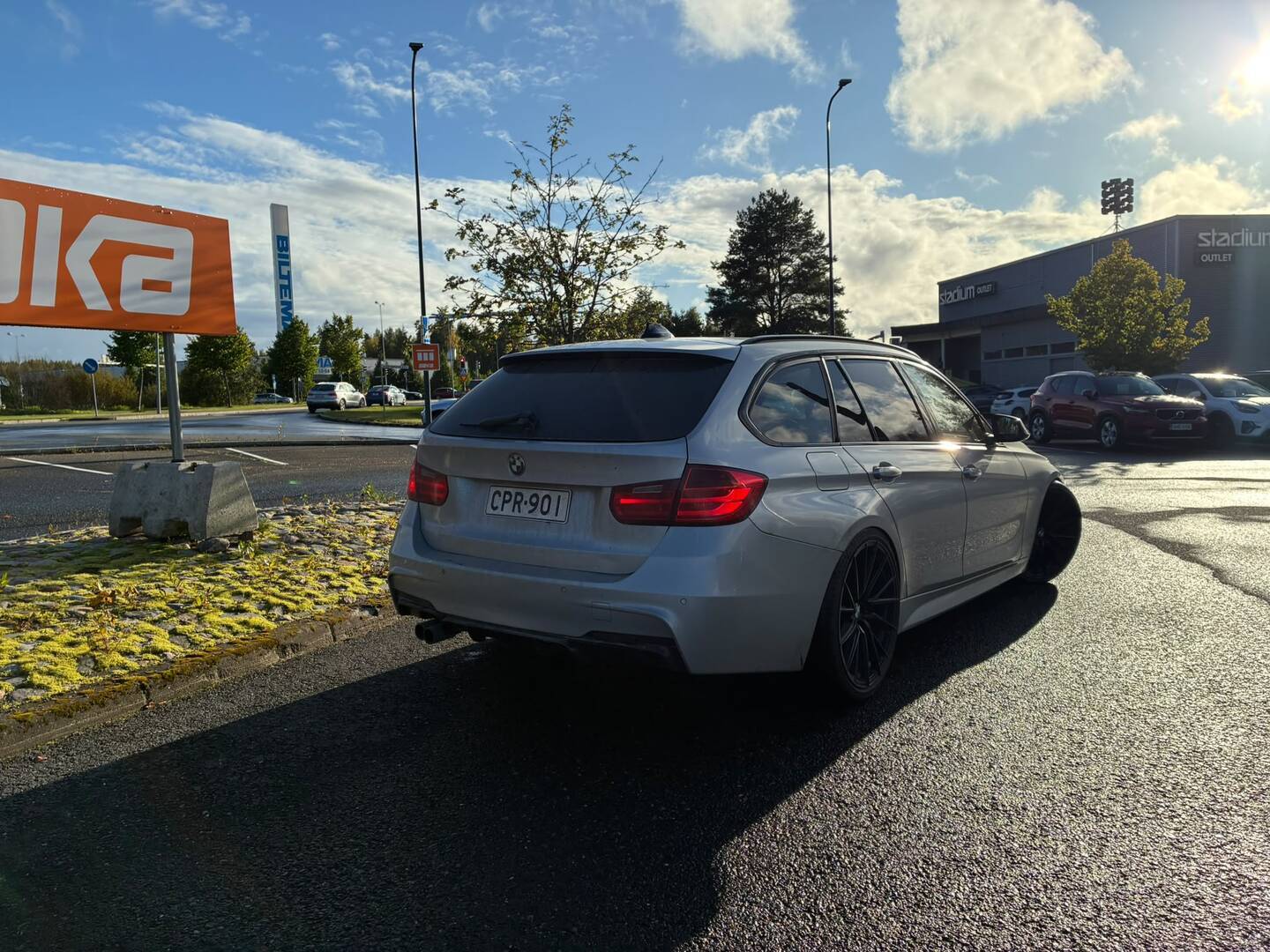 BMW 330 2013