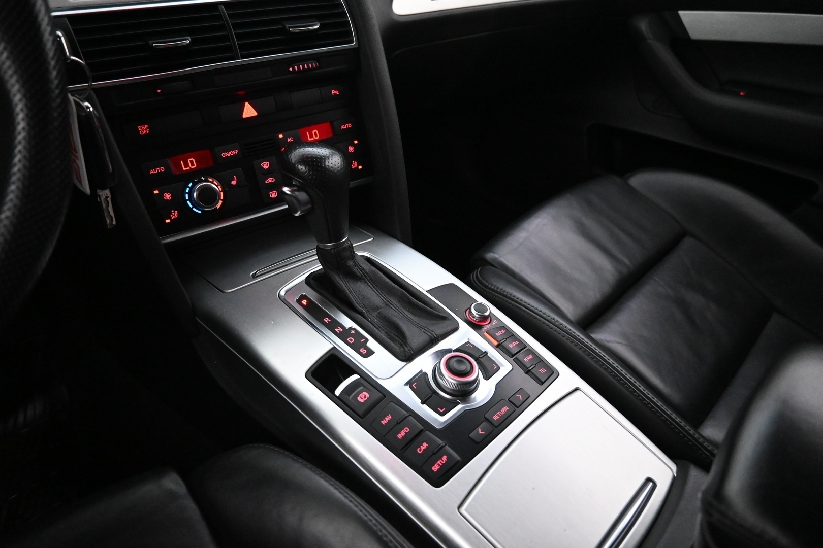 AUDI A6 2011