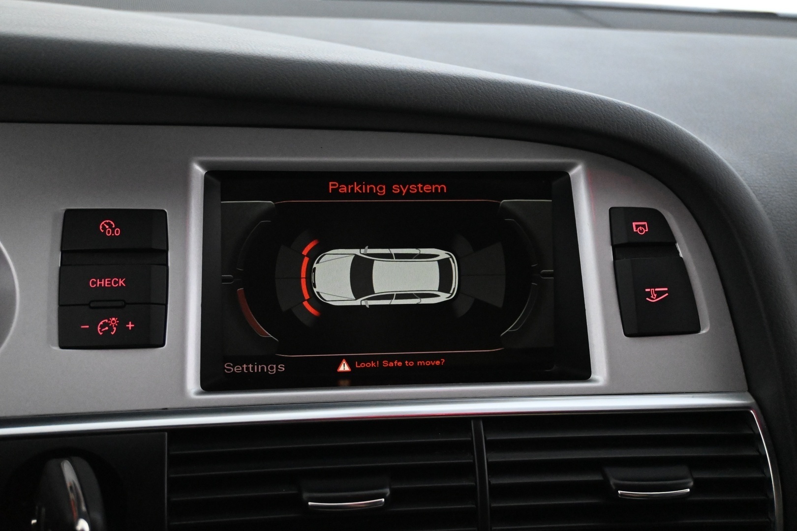 AUDI A6 2011