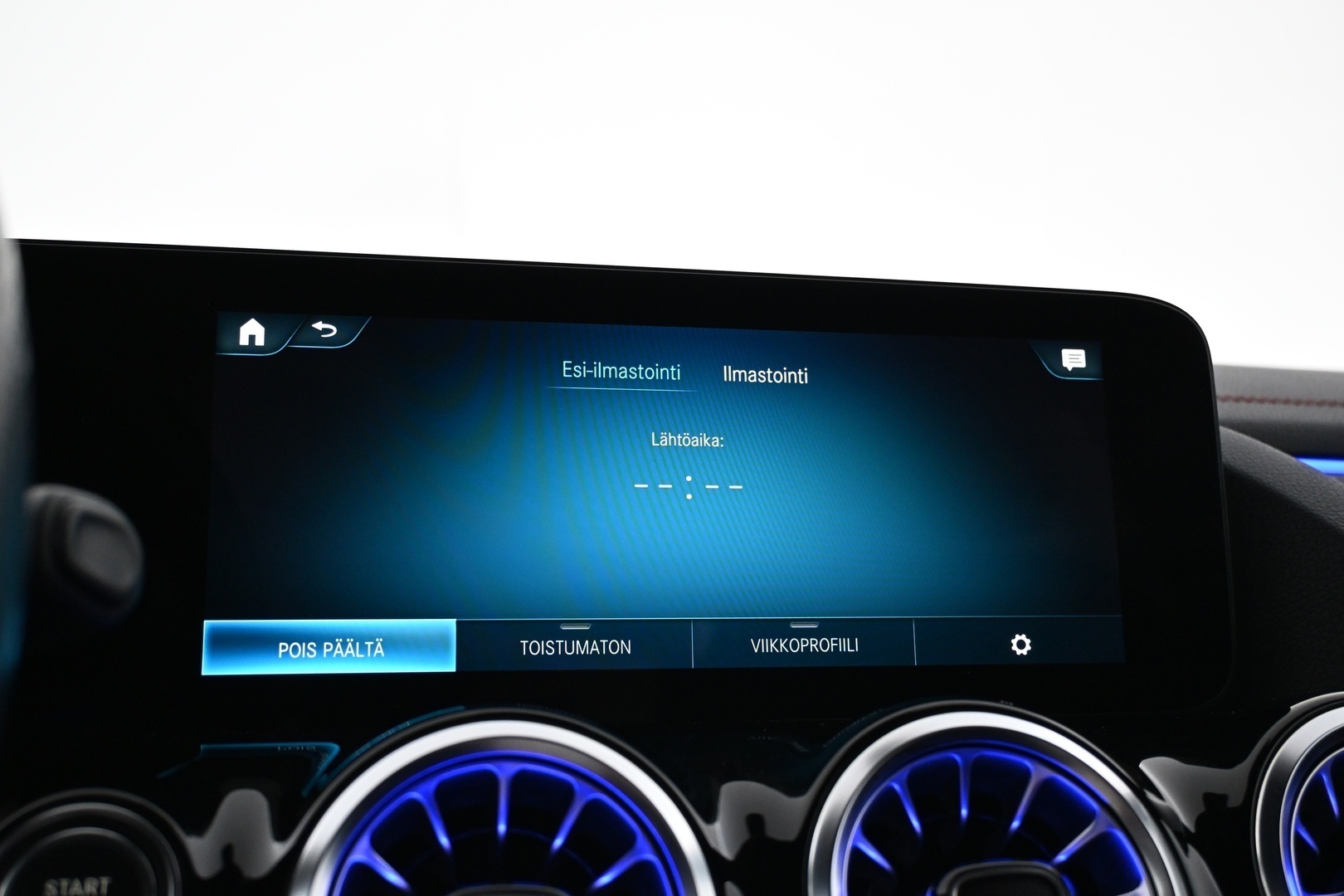 MERCEDES-BENZ EQA 2022