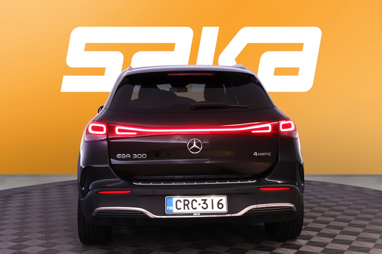 MERCEDES-BENZ EQA 2022