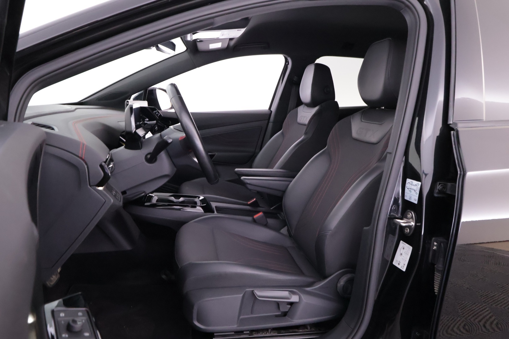 VOLKSWAGEN ID.4 2023