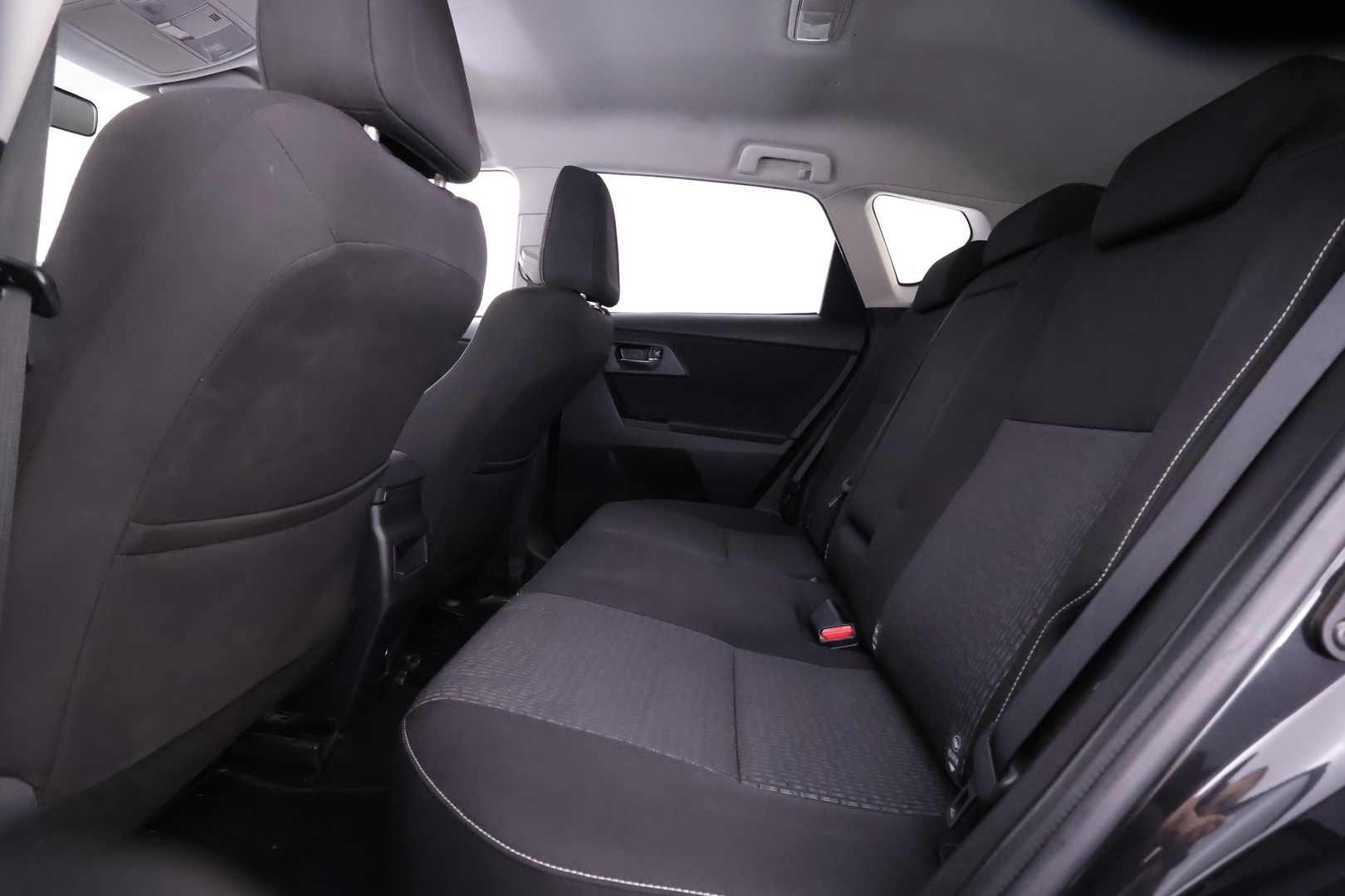 TOYOTA Auris 2015