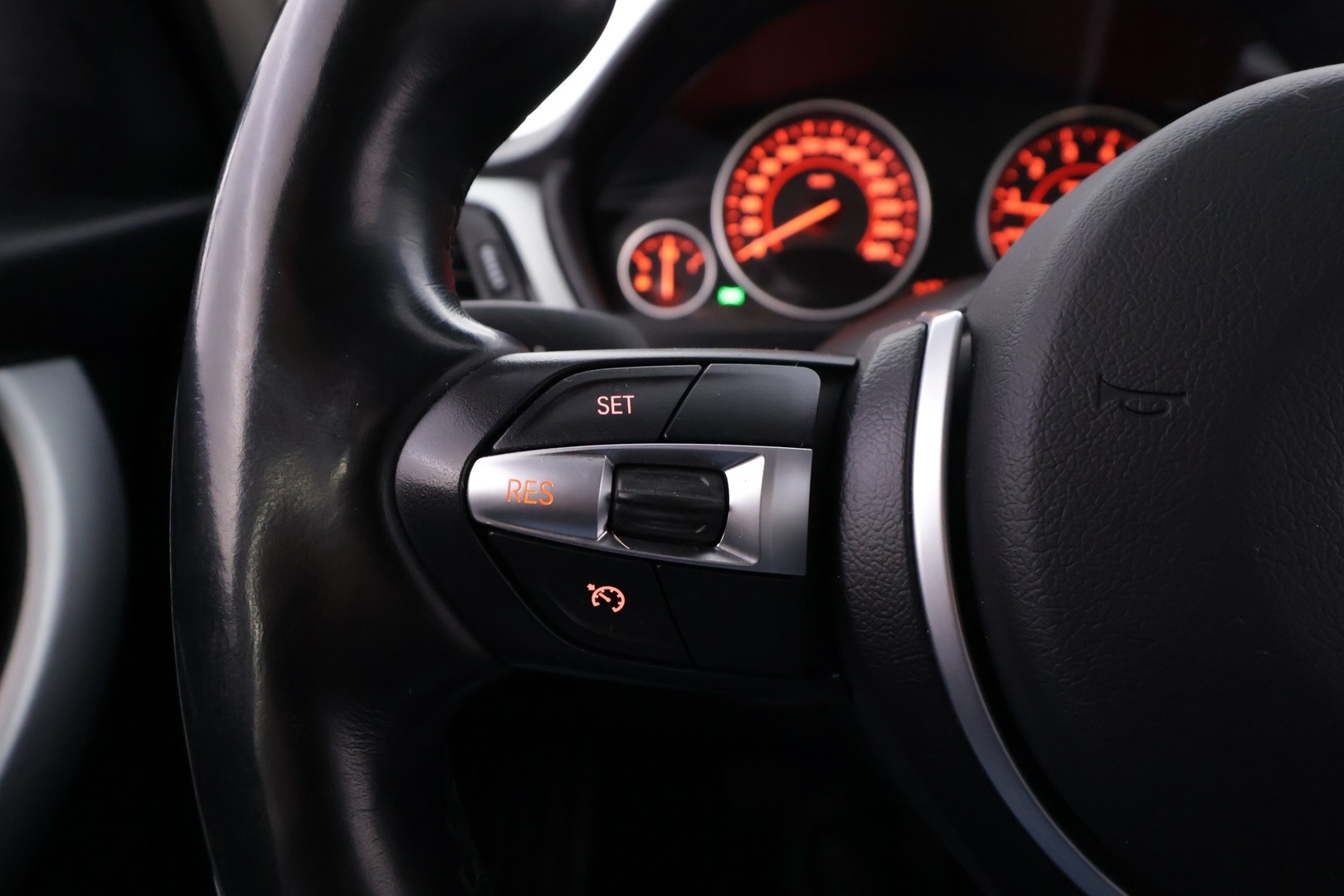 BMW 320 2014