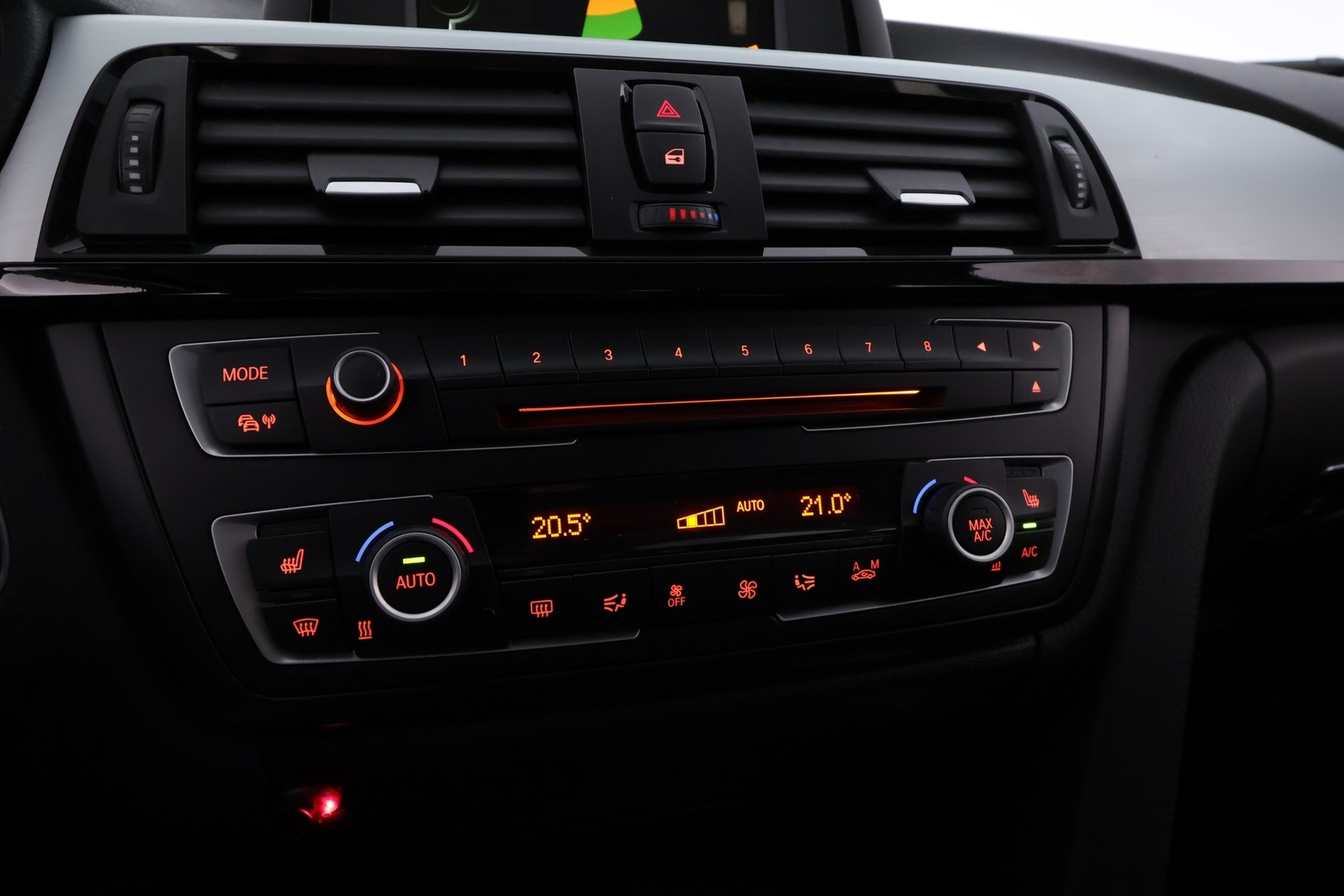 BMW 320 2014