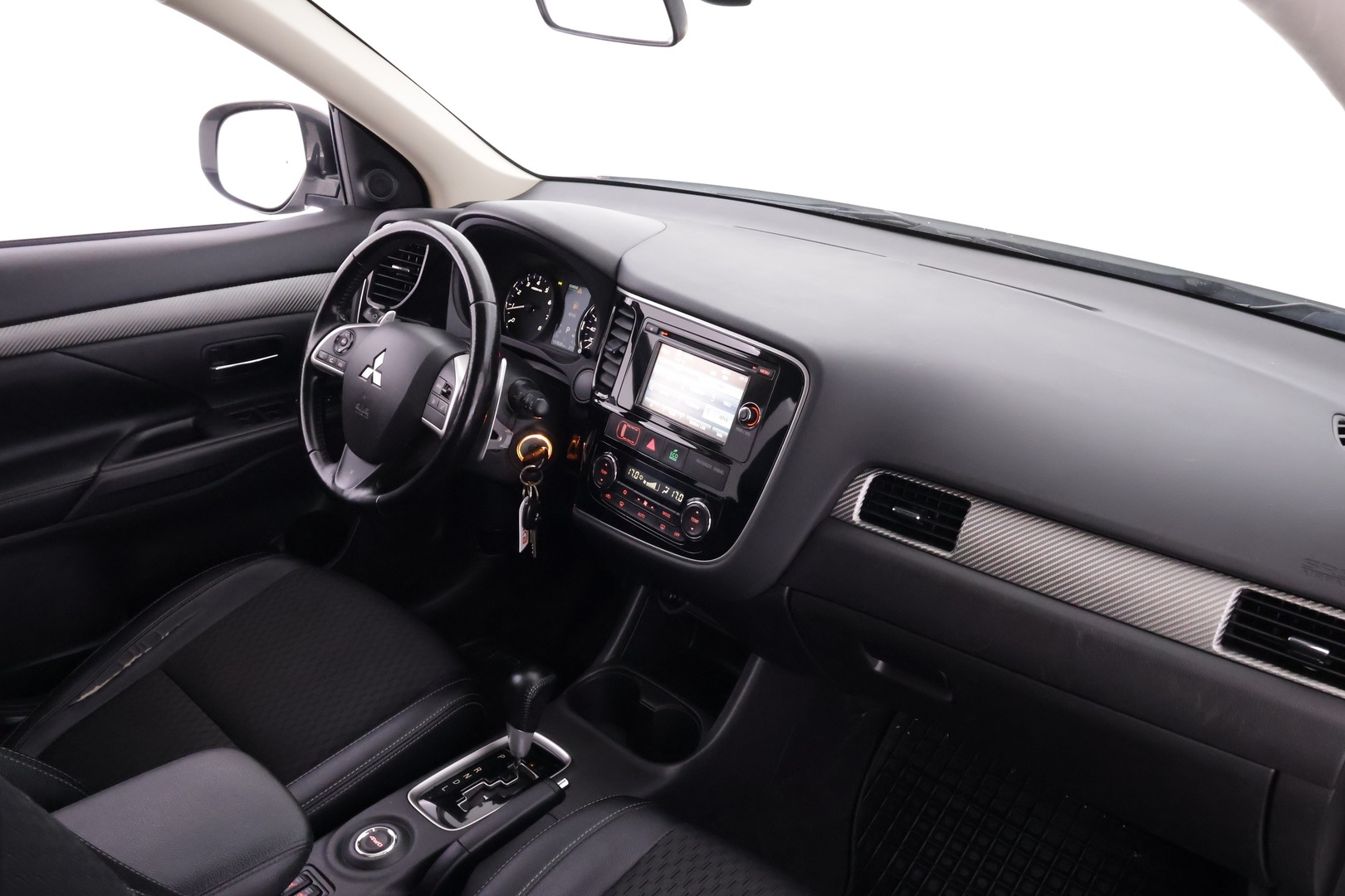 MITSUBISHI Outlander 2015