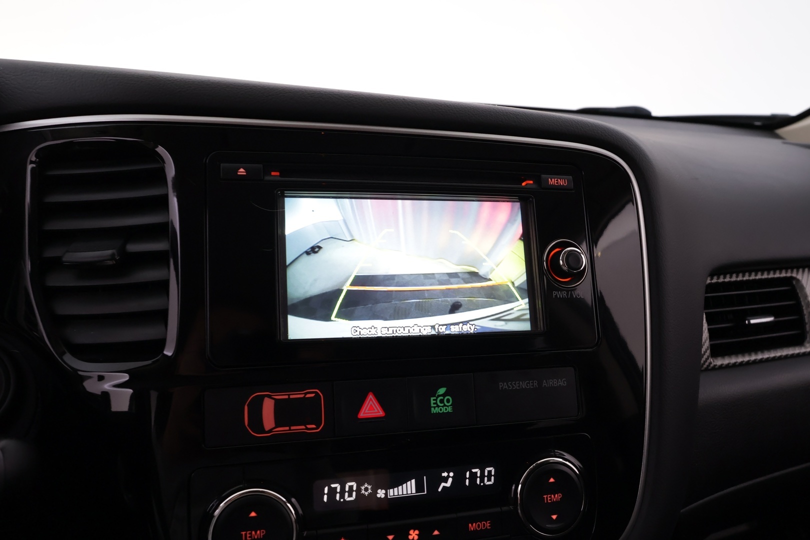 MITSUBISHI Outlander 2015