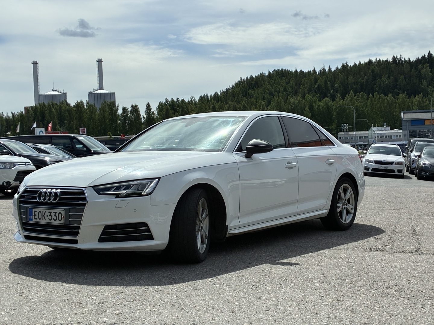 AUDI A4 2016