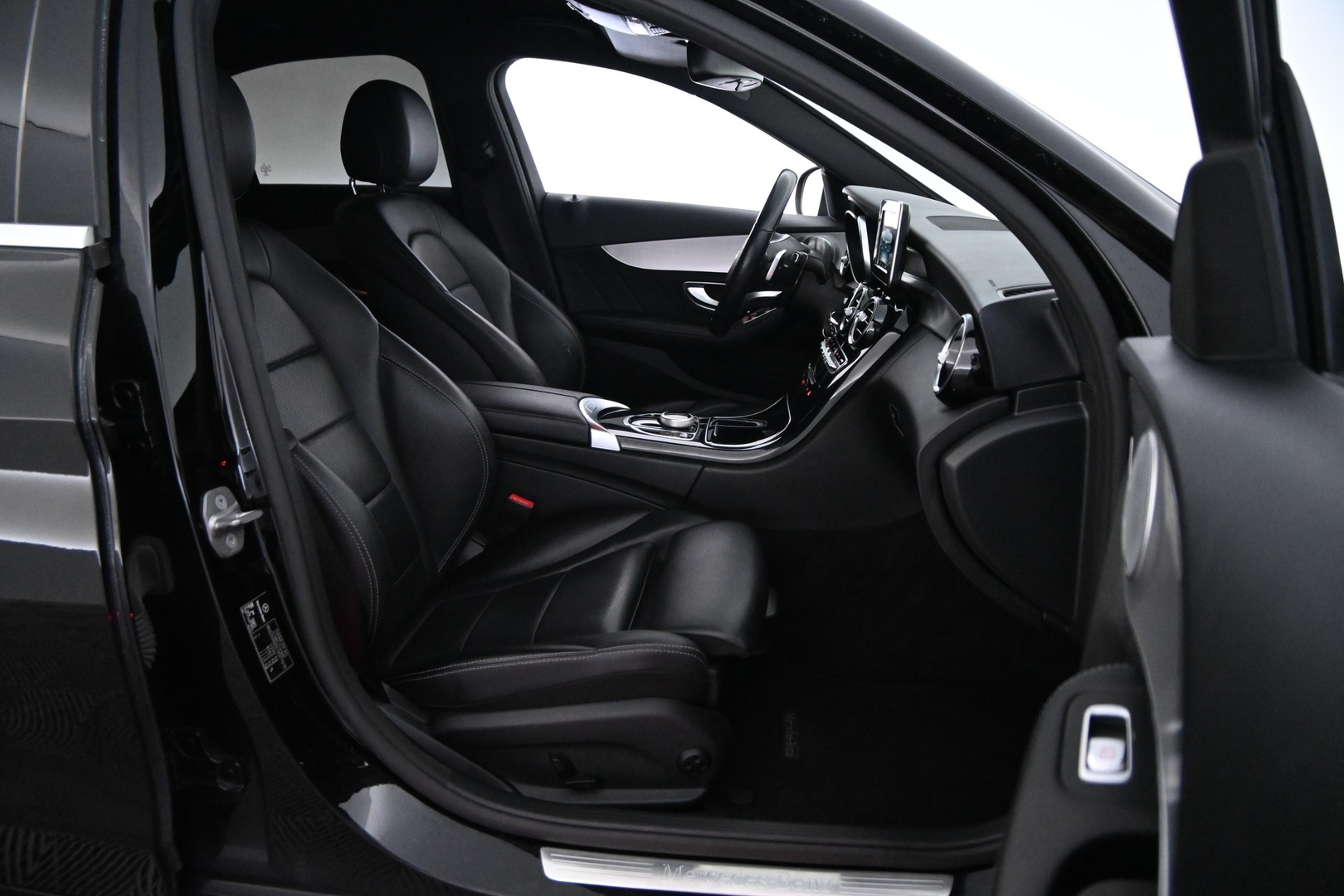 MERCEDES-BENZ C 2018