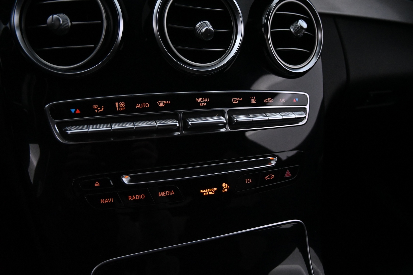 MERCEDES-BENZ C 2018