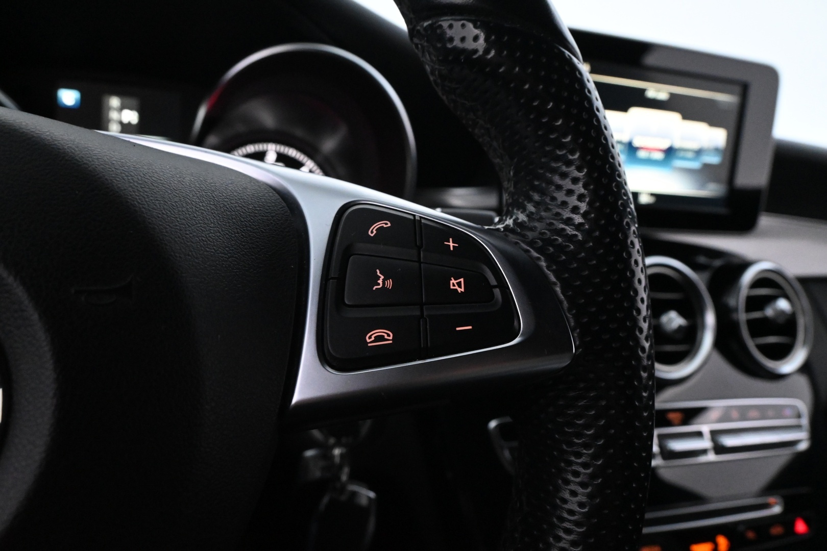 MERCEDES-BENZ C 2018