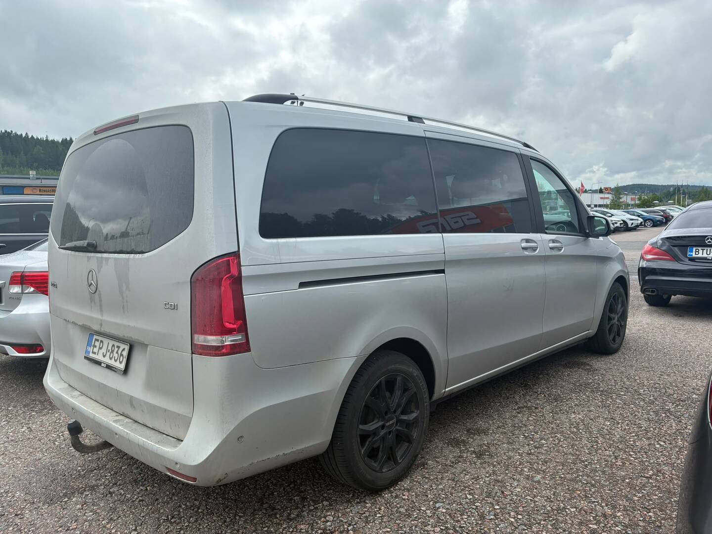 MERCEDES-BENZ V 2015