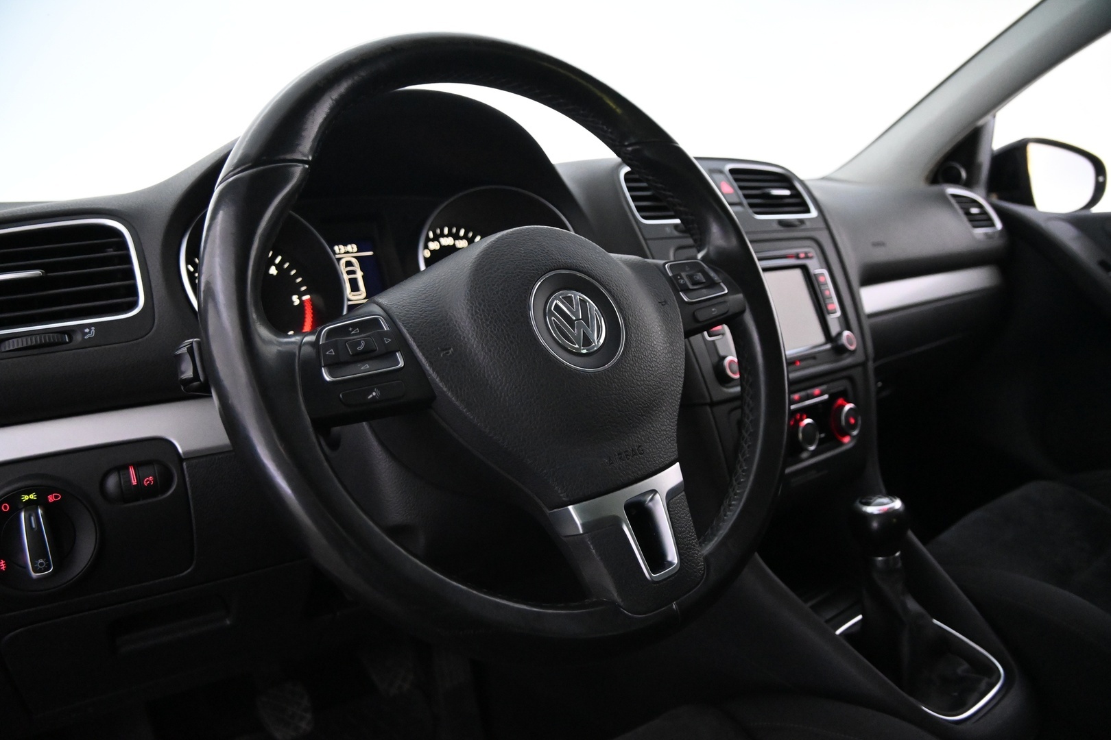 VOLKSWAGEN Golf 2011