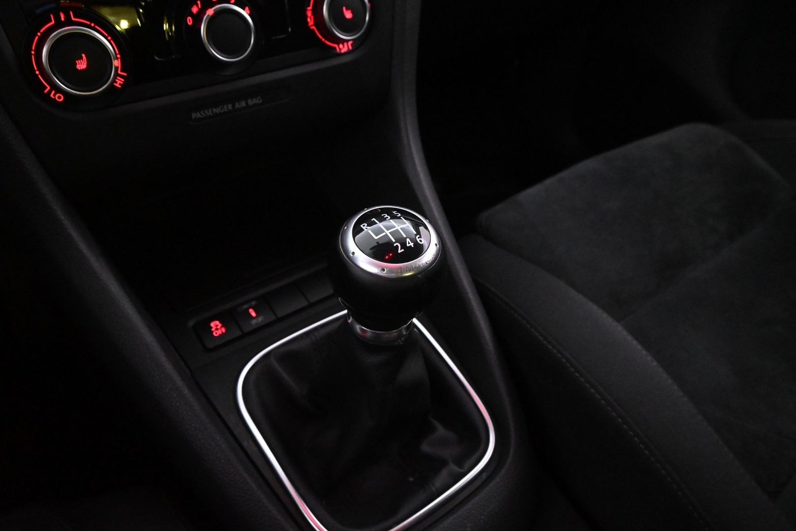 VOLKSWAGEN Golf 2011