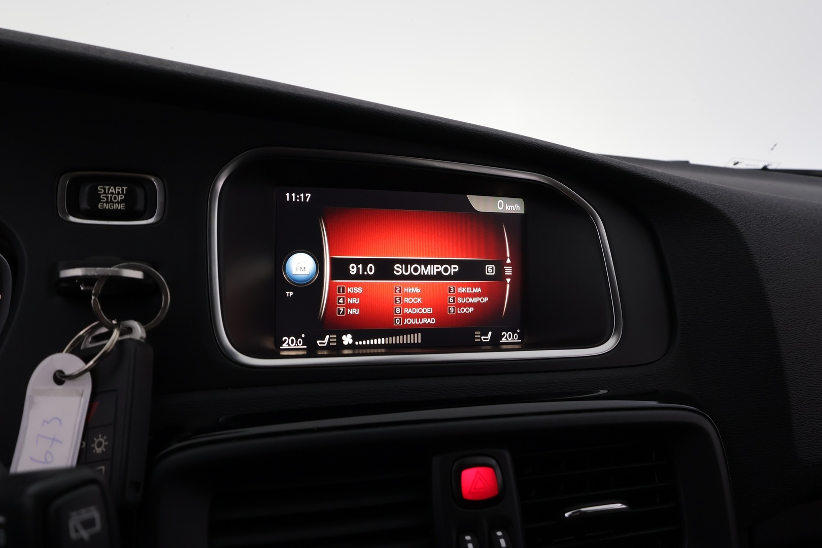 VOLVO V40 2019