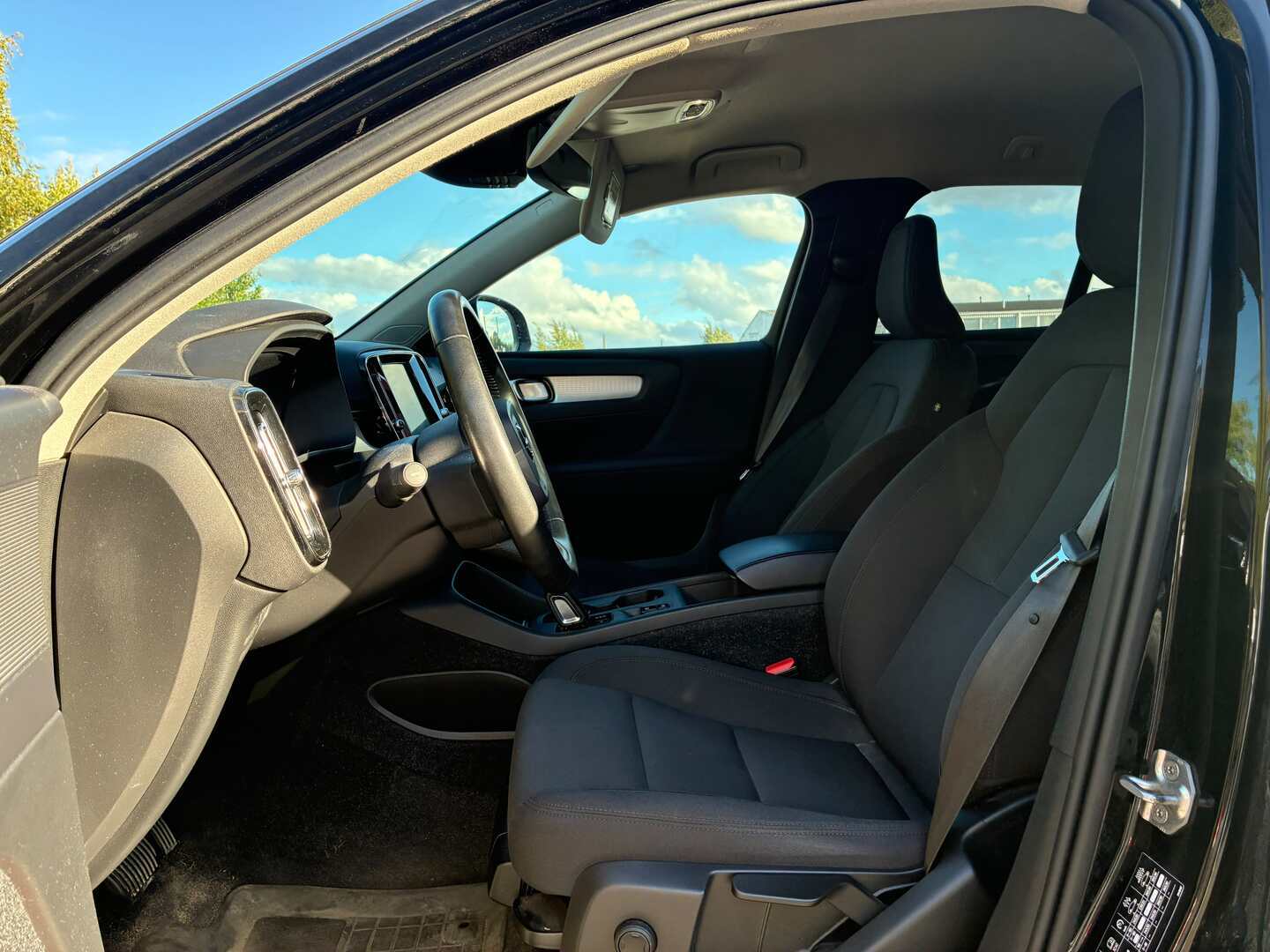 VOLVO XC40 2021