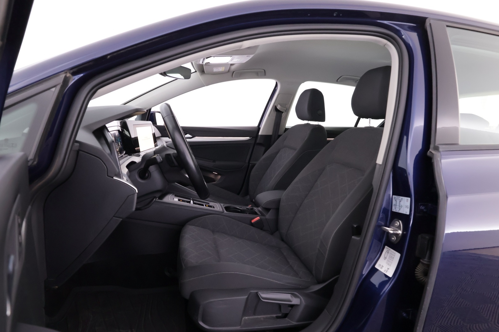 VOLKSWAGEN Golf 2021
