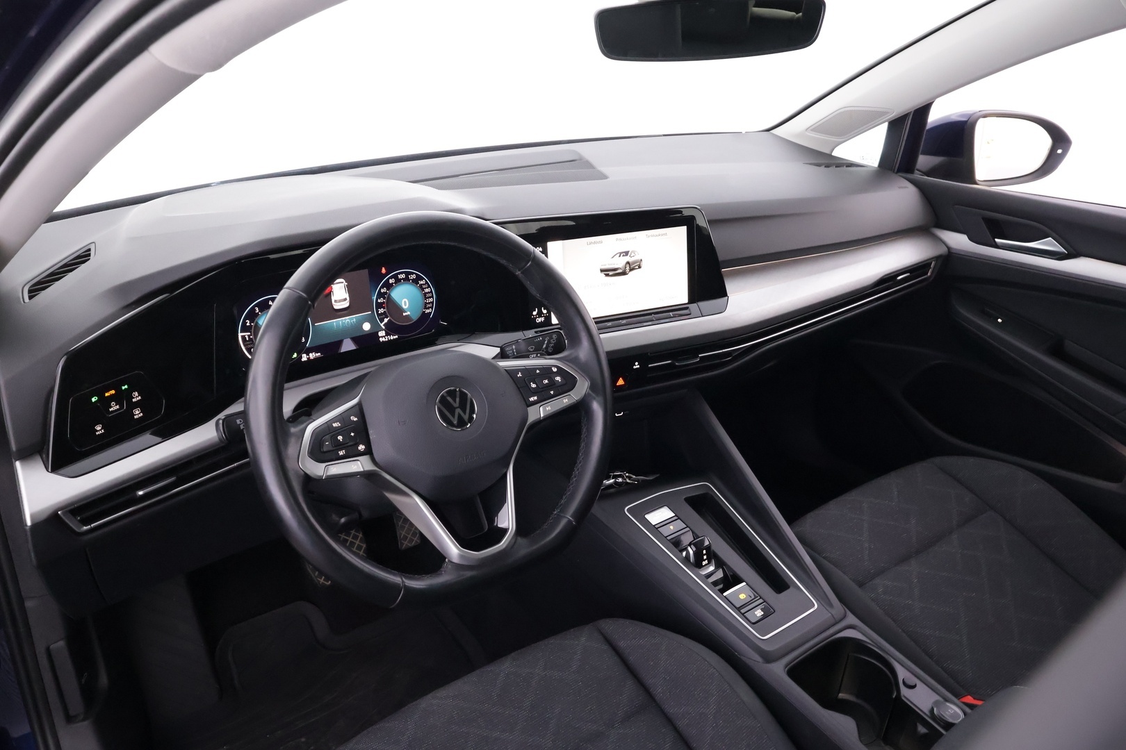 VOLKSWAGEN Golf 2021
