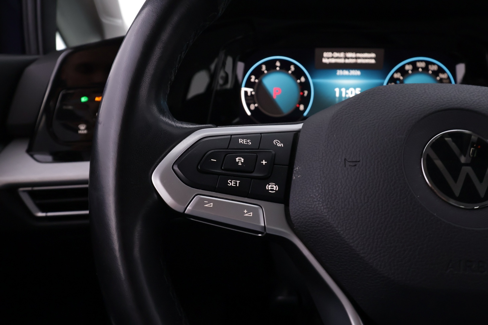 VOLKSWAGEN Golf 2021