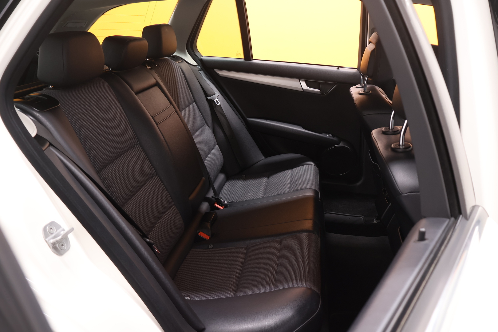 MERCEDES-BENZ C 2012