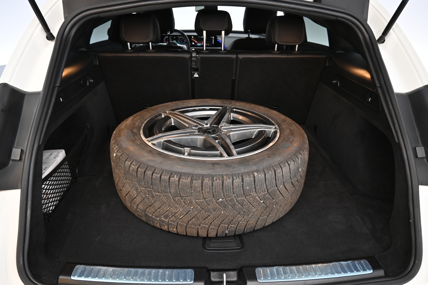 MERCEDES-BENZ EQC 2023