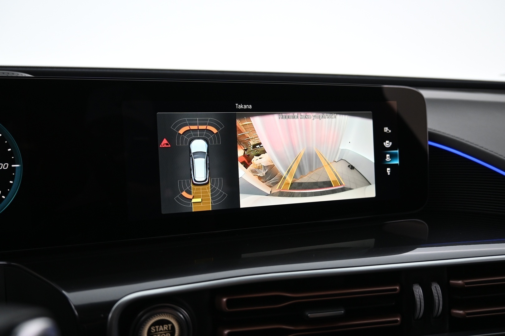 MERCEDES-BENZ EQC 2023