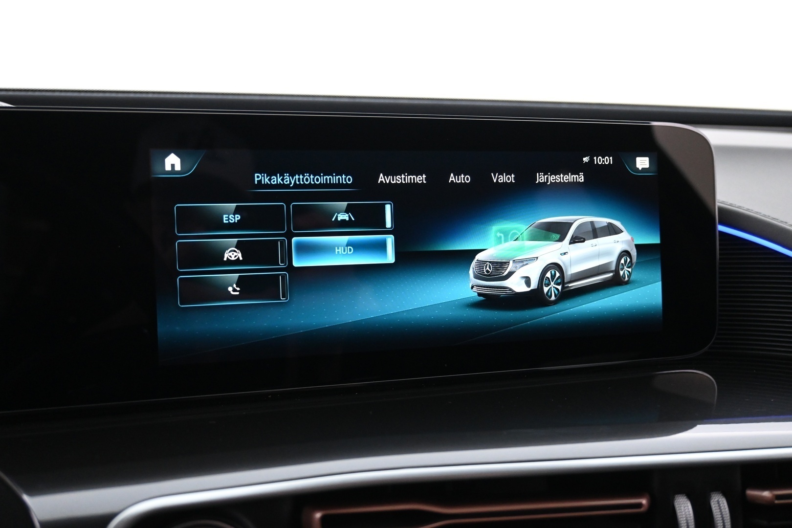 MERCEDES-BENZ EQC 2023