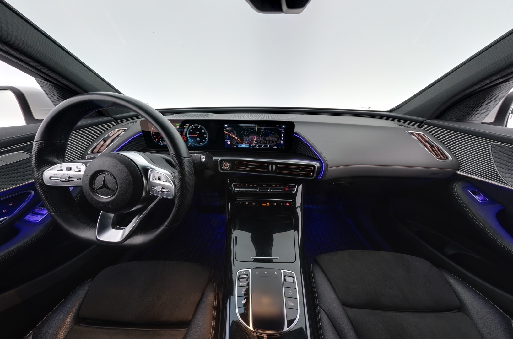 MERCEDES-BENZ EQC 2023