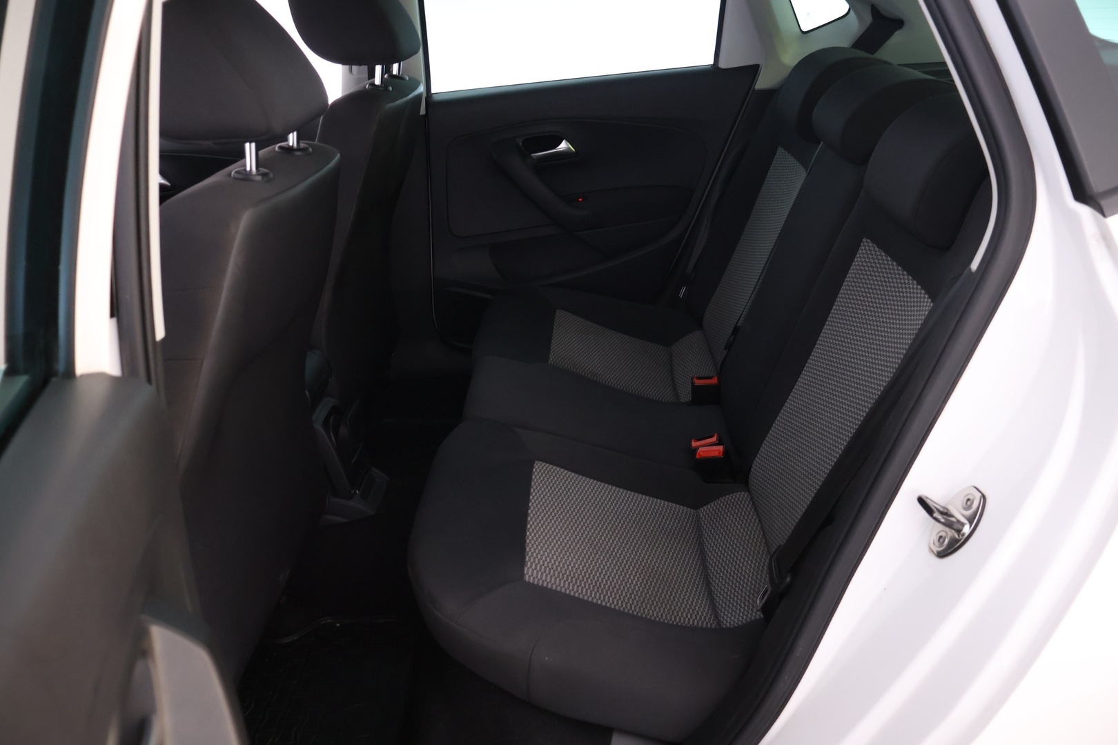 VOLKSWAGEN Polo 2011