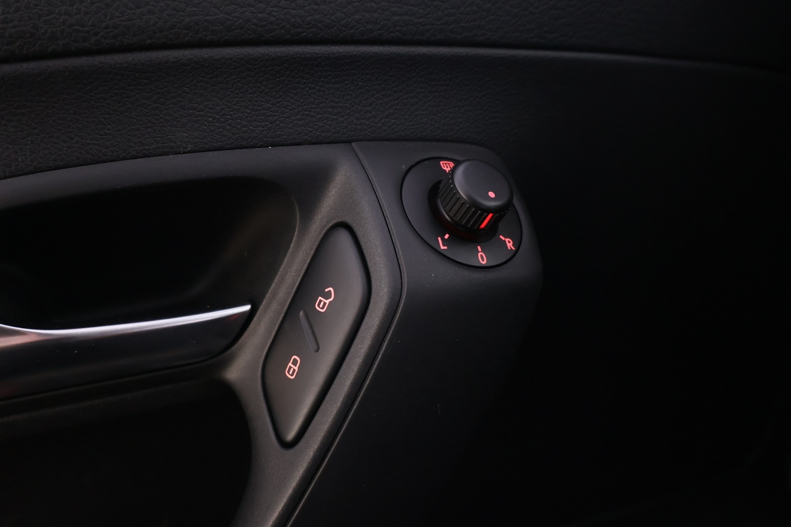 VOLKSWAGEN Polo 2011