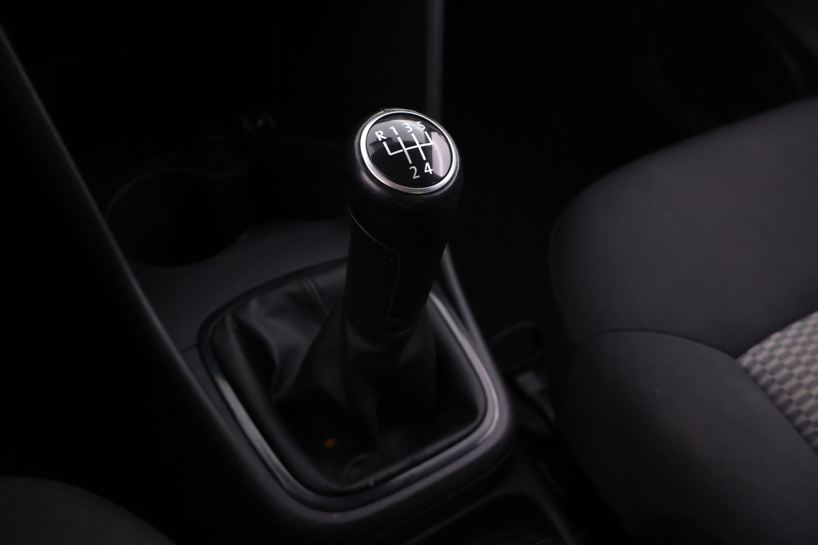 VOLKSWAGEN Polo 2011