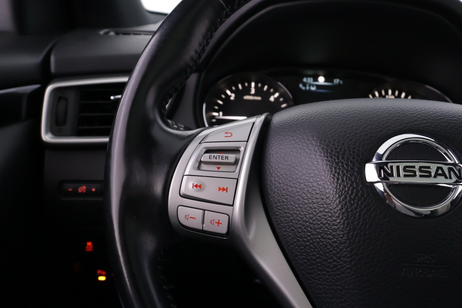 NISSAN Qashqai 2014