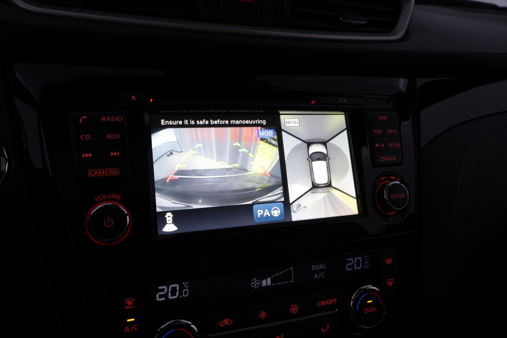 NISSAN Qashqai 2014