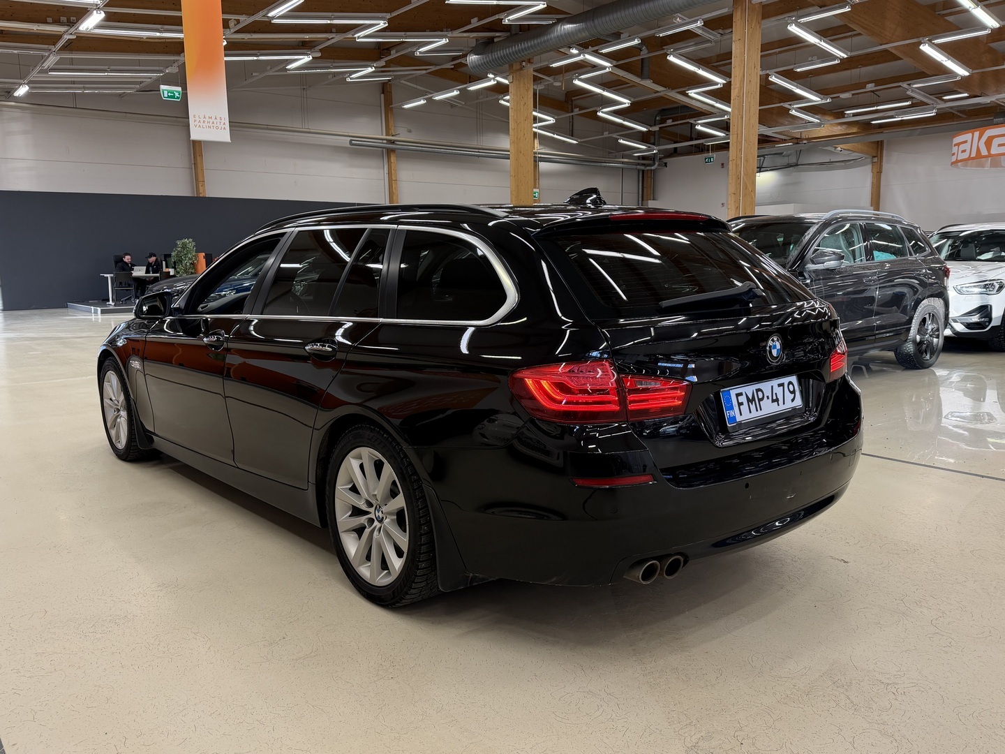 BMW 530 2014