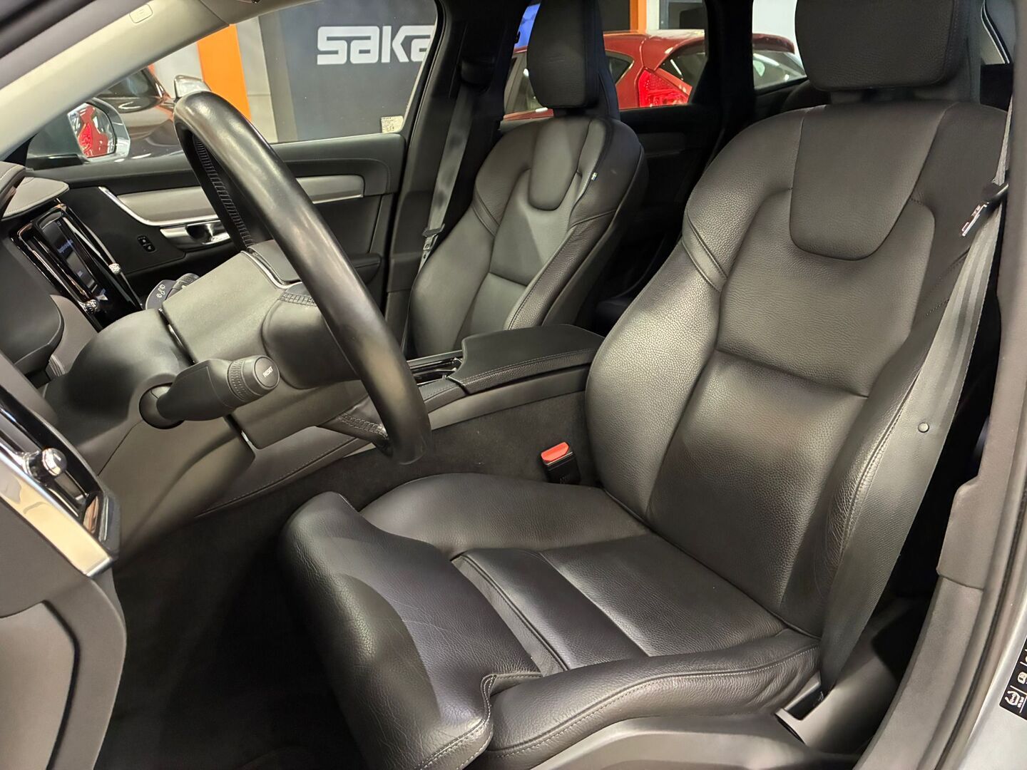 VOLVO V90 2020