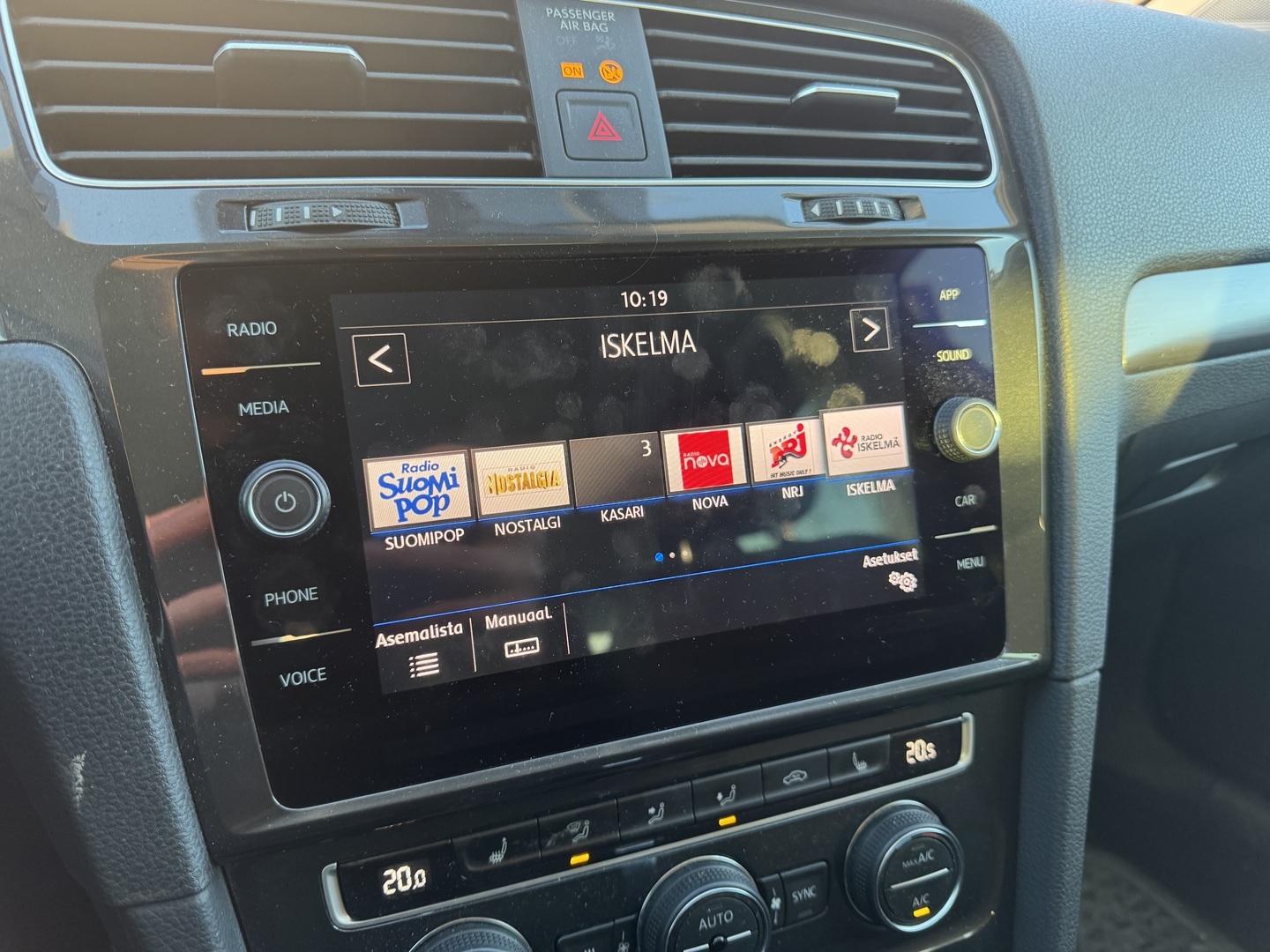 VOLKSWAGEN Golf 2020