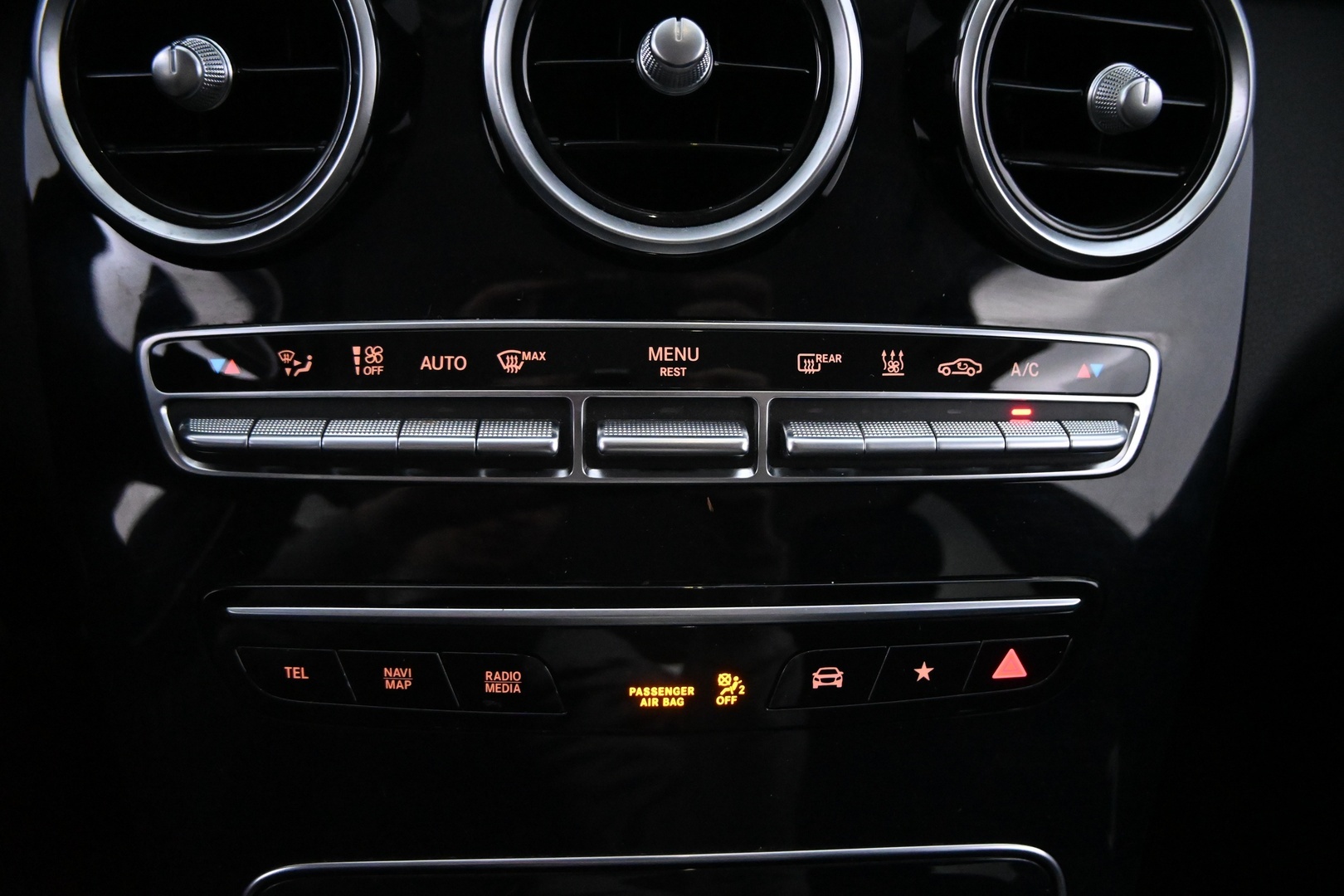 MERCEDES-BENZ GLC 2020