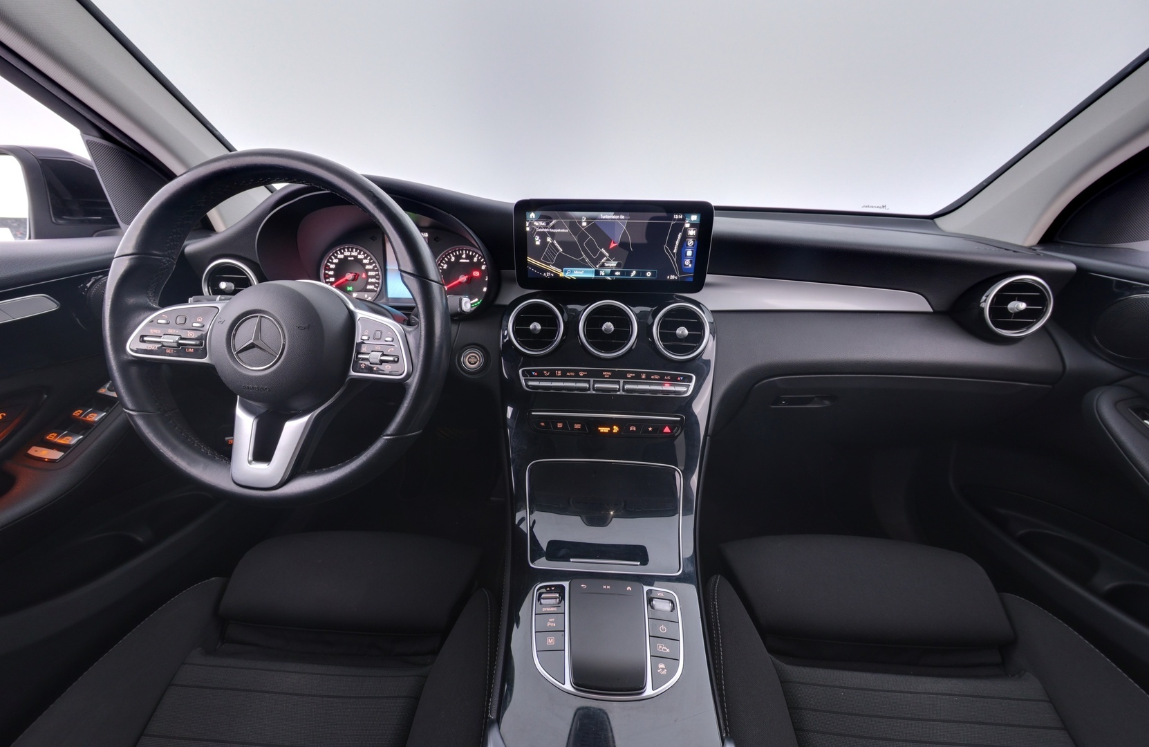 MERCEDES-BENZ GLC 2020