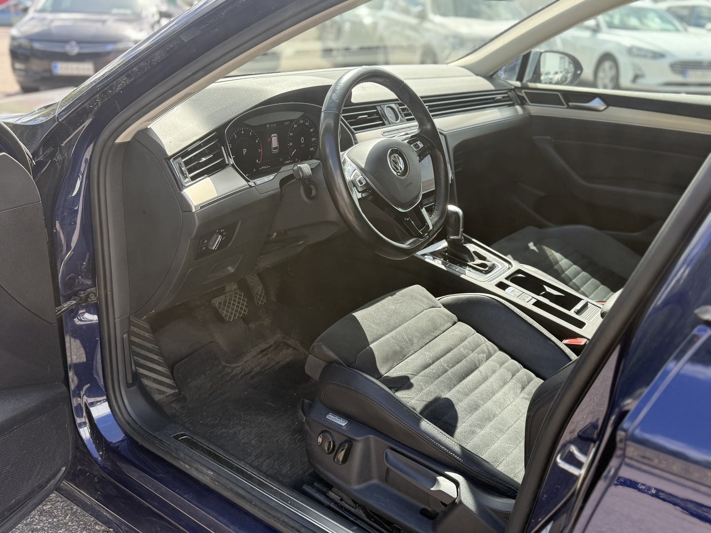 VOLKSWAGEN Passat 2018